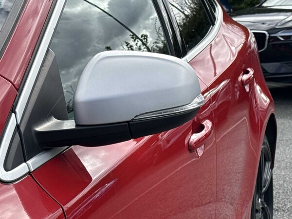 Used Volvo V40 2019 for sale - 75512902: Photo 30