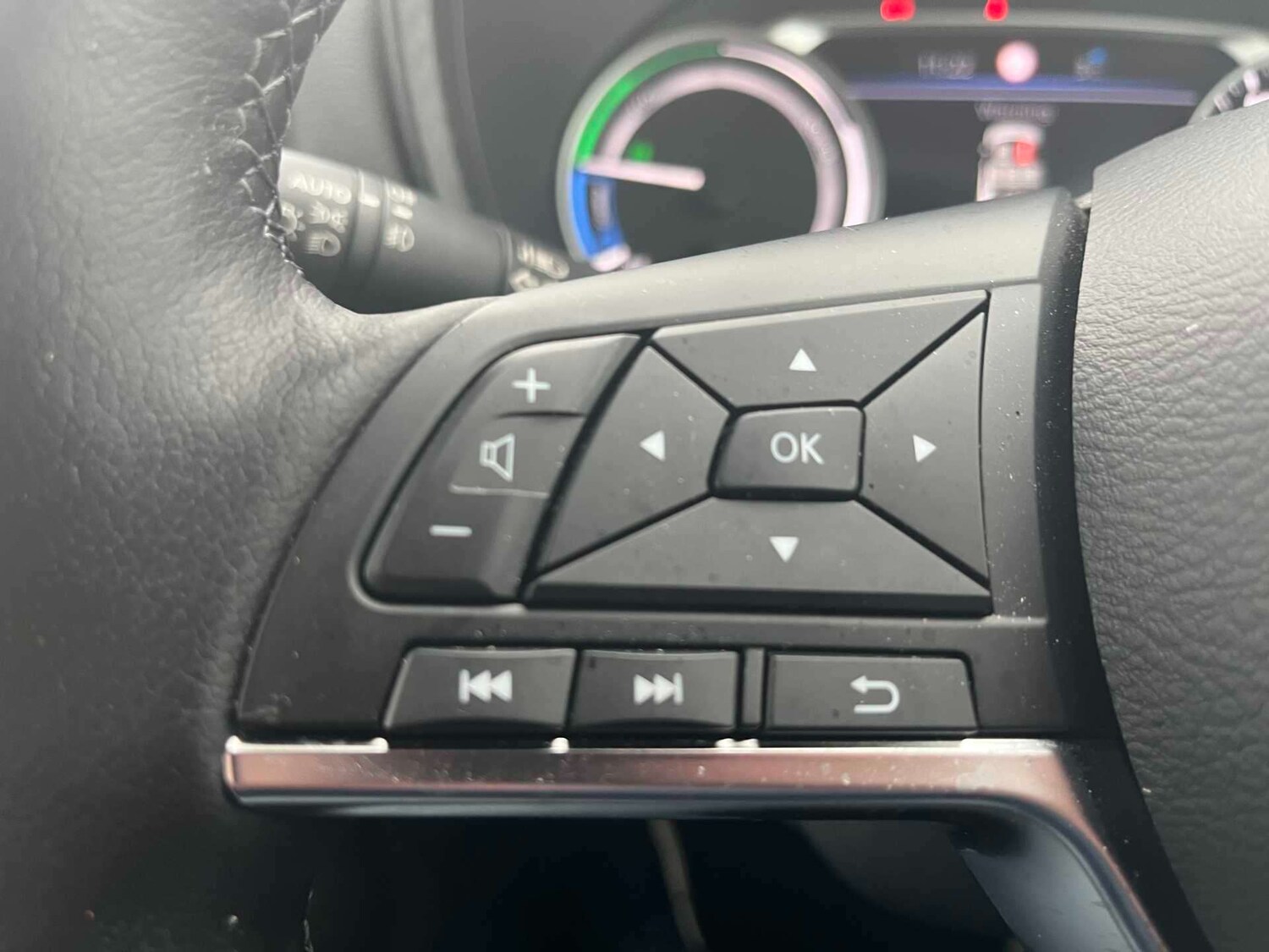 Used Nissan Juke 2023 for sale - 76613642: Photo 34