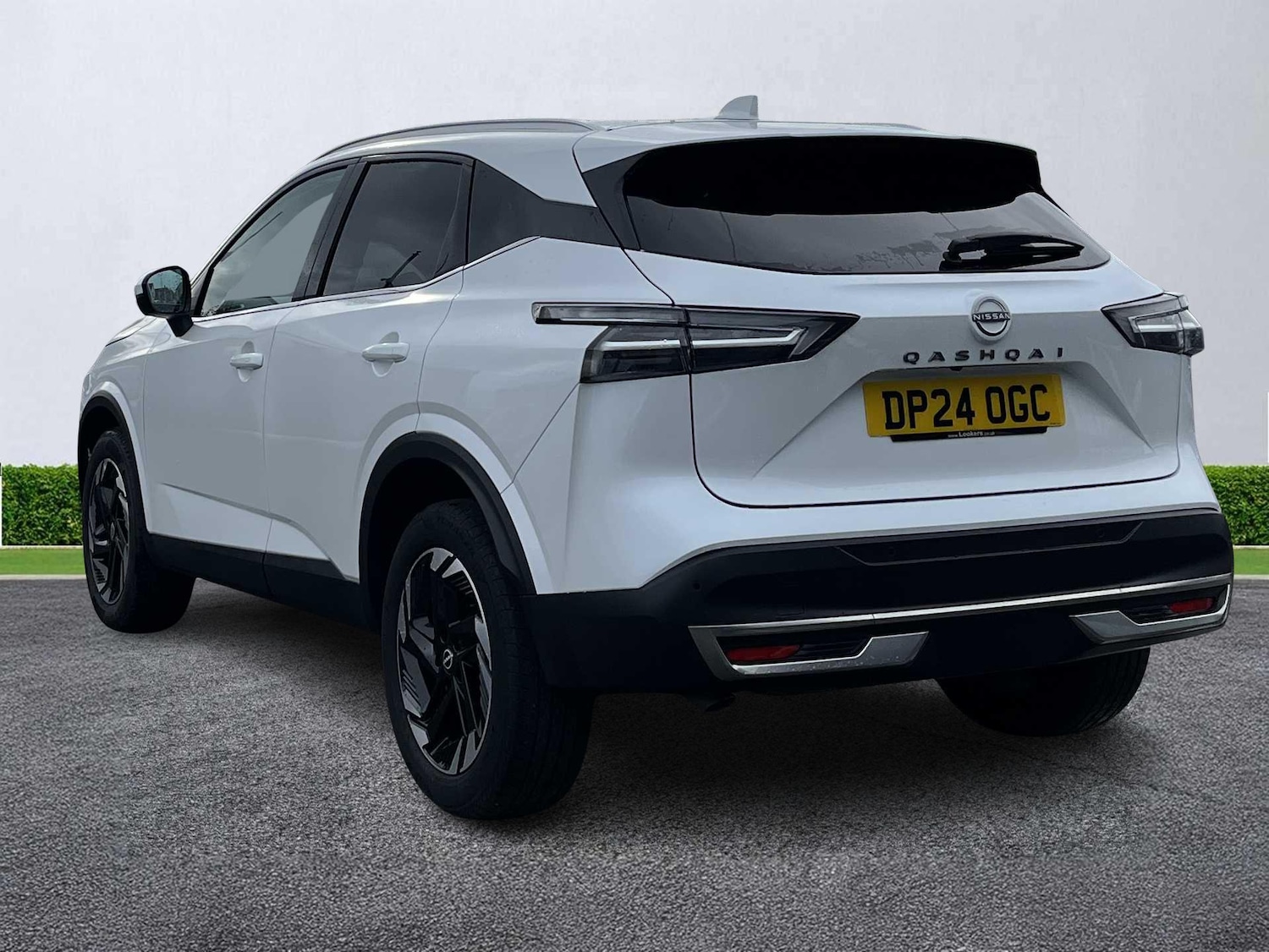 Used Nissan Qashqai 2024 for sale - 76331053: Photo 2