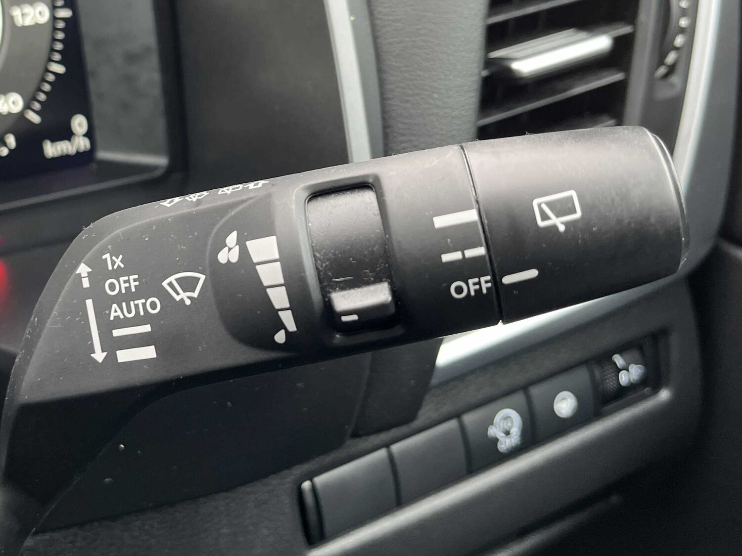 Used Nissan Qashqai 2024 for sale - 76331053: Photo 25