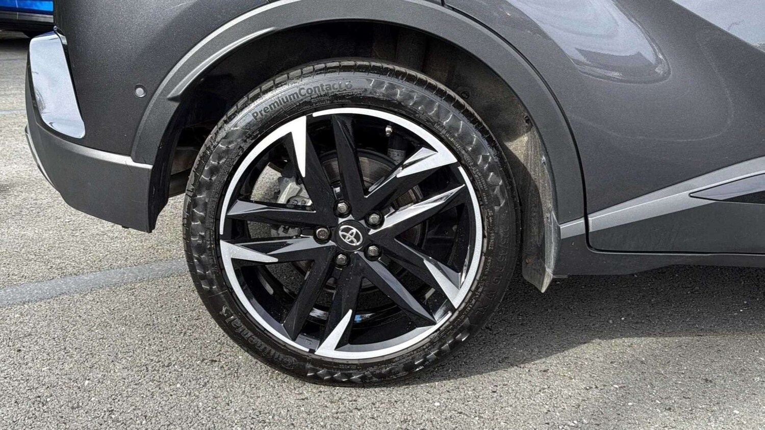 Used Toyota C-HR 2022 for sale - 76198429: Photo 17