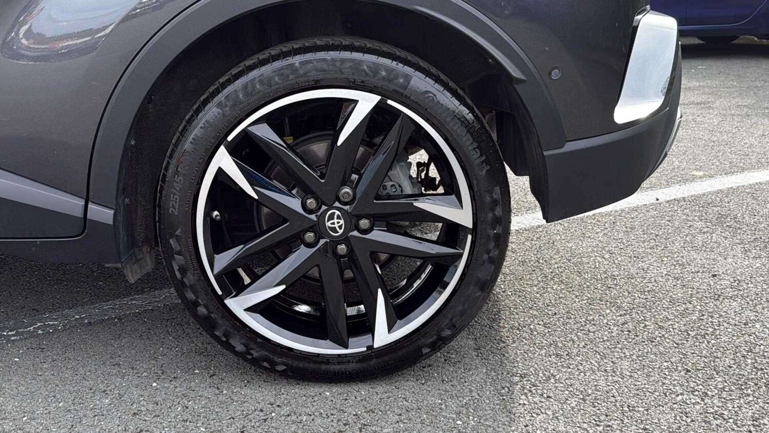 Used Toyota C-HR 2022 for sale - 76198429: Photo 18