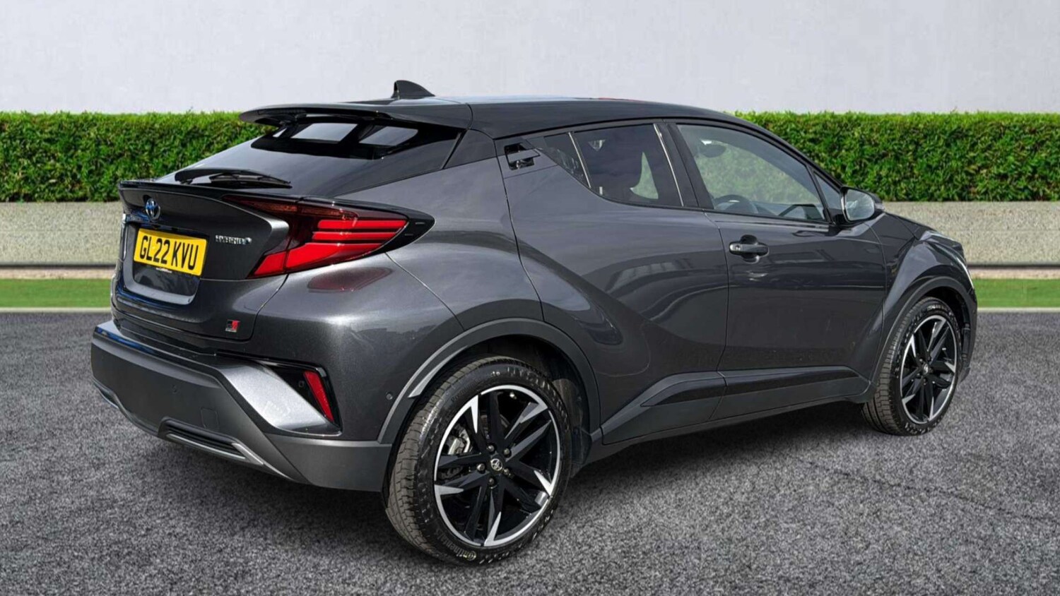 Used Toyota C-HR 2022 for sale - 76198429: Photo 3