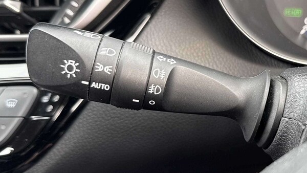 Used Toyota C-HR 2022 for sale - 76198429: Photo 31