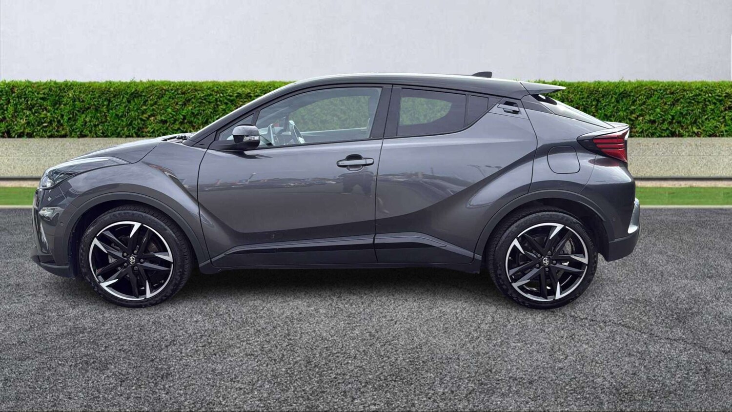 Used Toyota C-HR 2022 for sale - 76198429: Photo 6