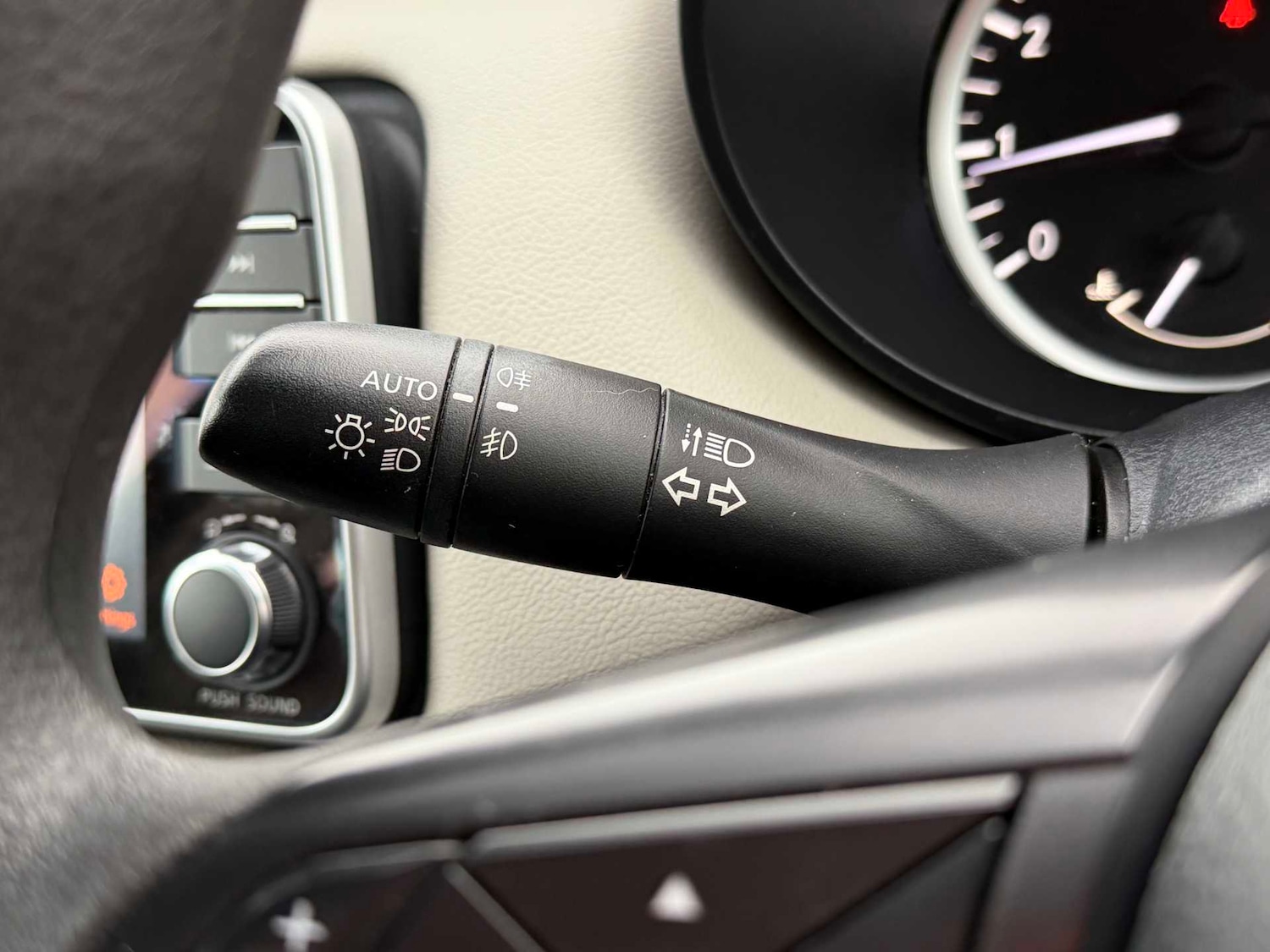 Used Nissan Micra 2022 for sale - 76418204: Photo 30