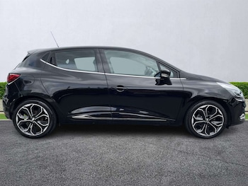 Used Renault Clio 2018 for sale - 75956825: Photo
