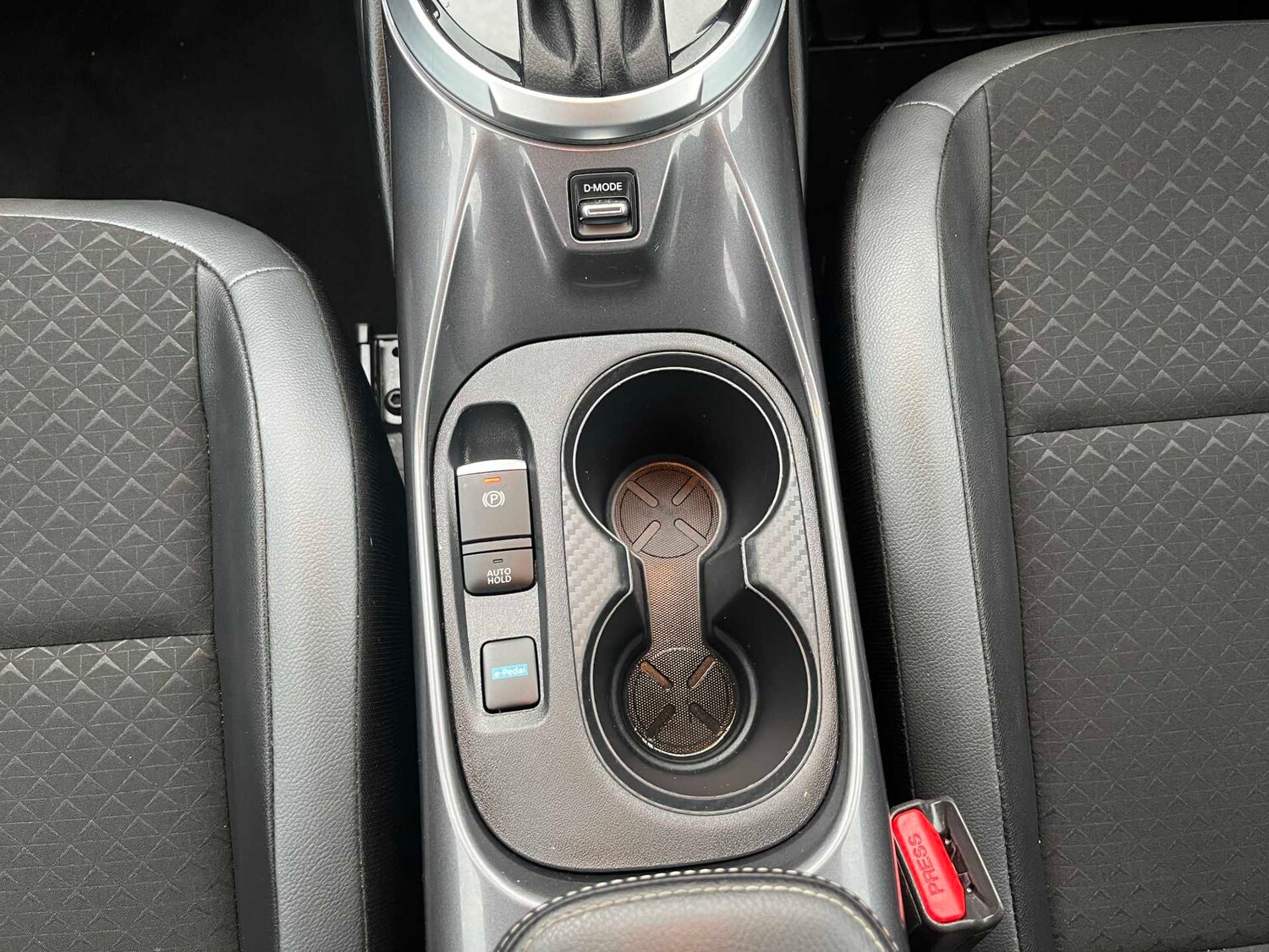 Used Nissan Juke 2022 for sale - 76628150: Photo 27