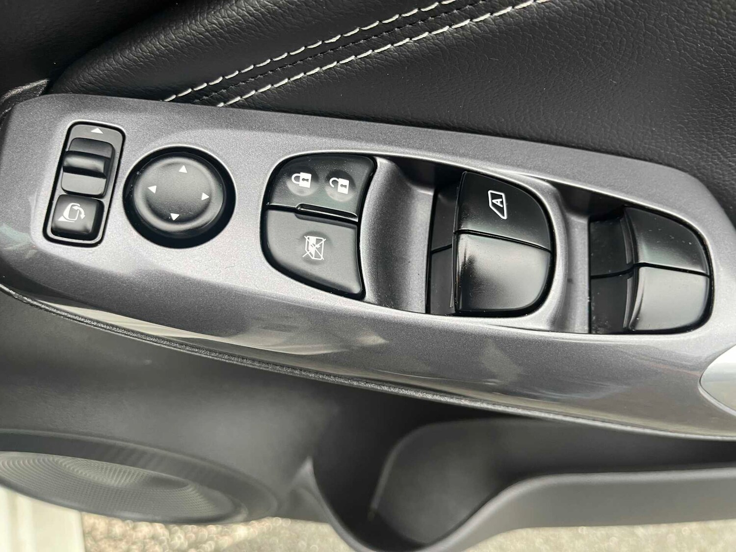 Used Nissan Juke 2022 for sale - 76628150: Photo 34