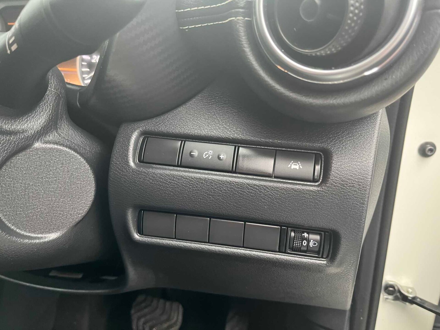 Used Nissan Juke 2022 for sale - 76628150: Photo 35