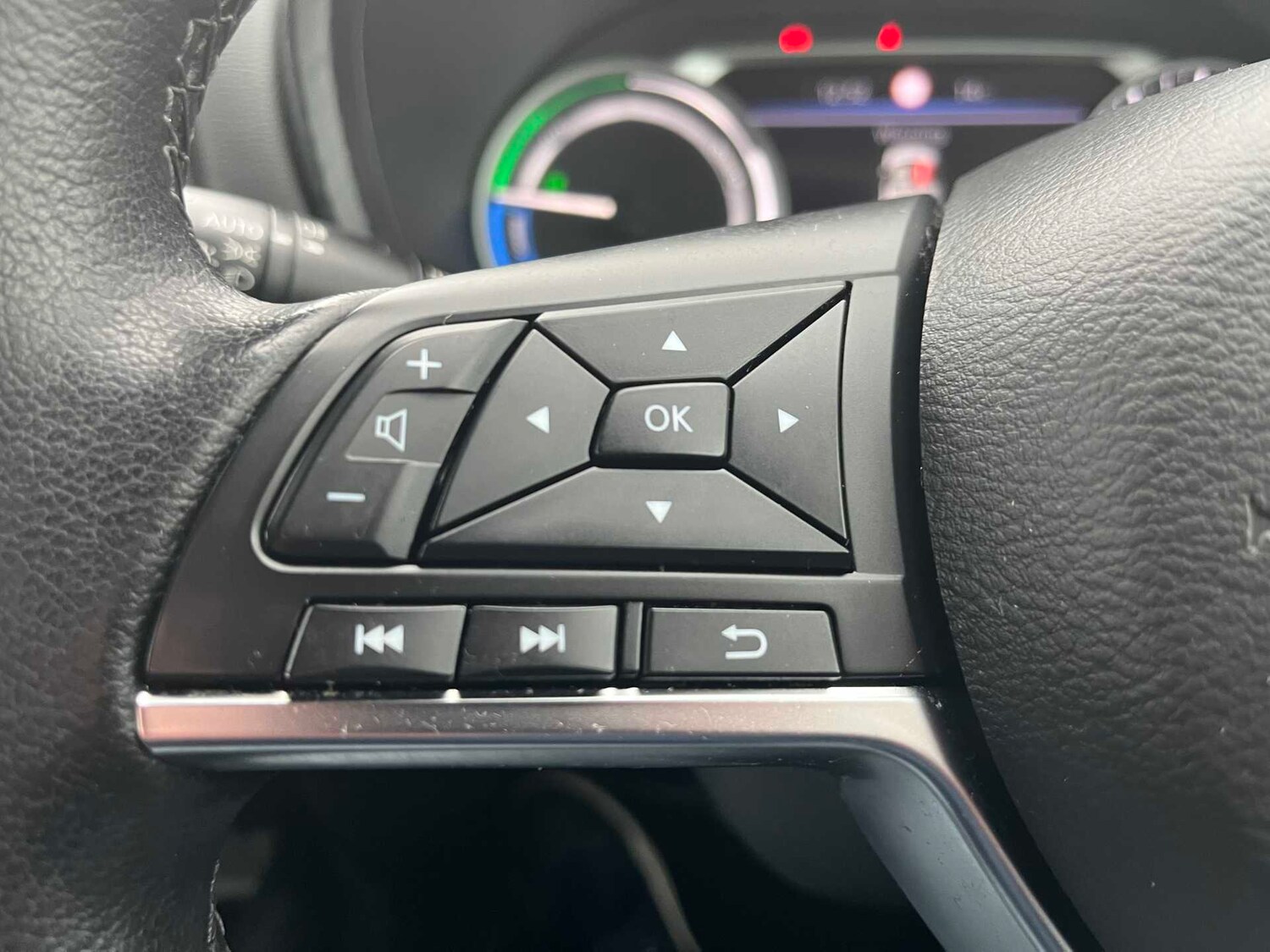 Used Nissan Juke 2022 for sale - 76628150: Photo 37