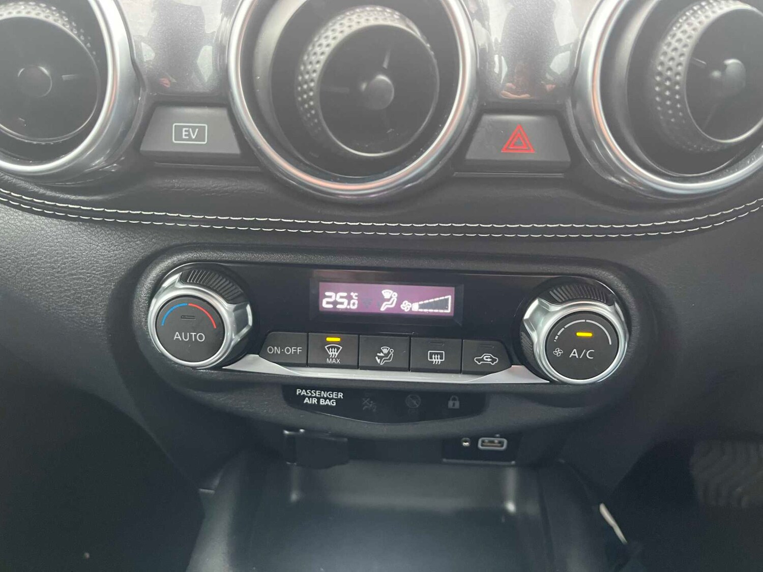 Used Nissan Juke 2022 for sale - 76628150: Photo 40