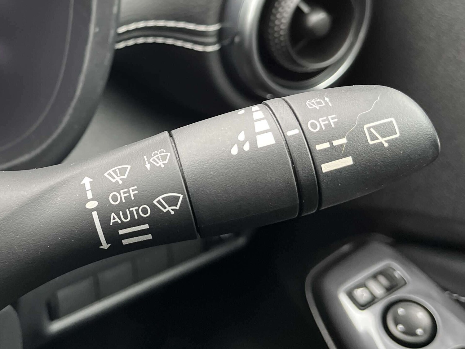 Used Nissan Juke 2023 for sale - 76007231: Photo 25