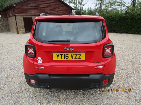 Used Jeep Renegade 2016 for sale - 75640467: Photo 12