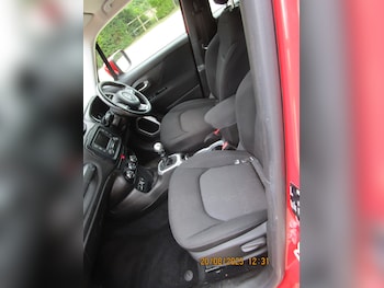 Used Jeep Renegade 2016 for sale - 75640467: Photo