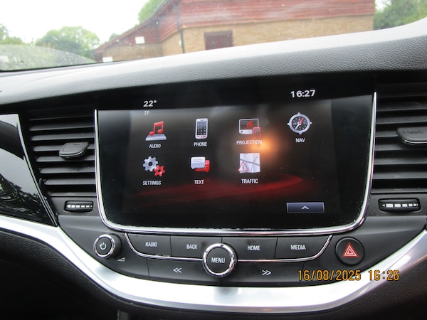Used Vauxhall Astra 2016 for sale - 75486835: Photo 33