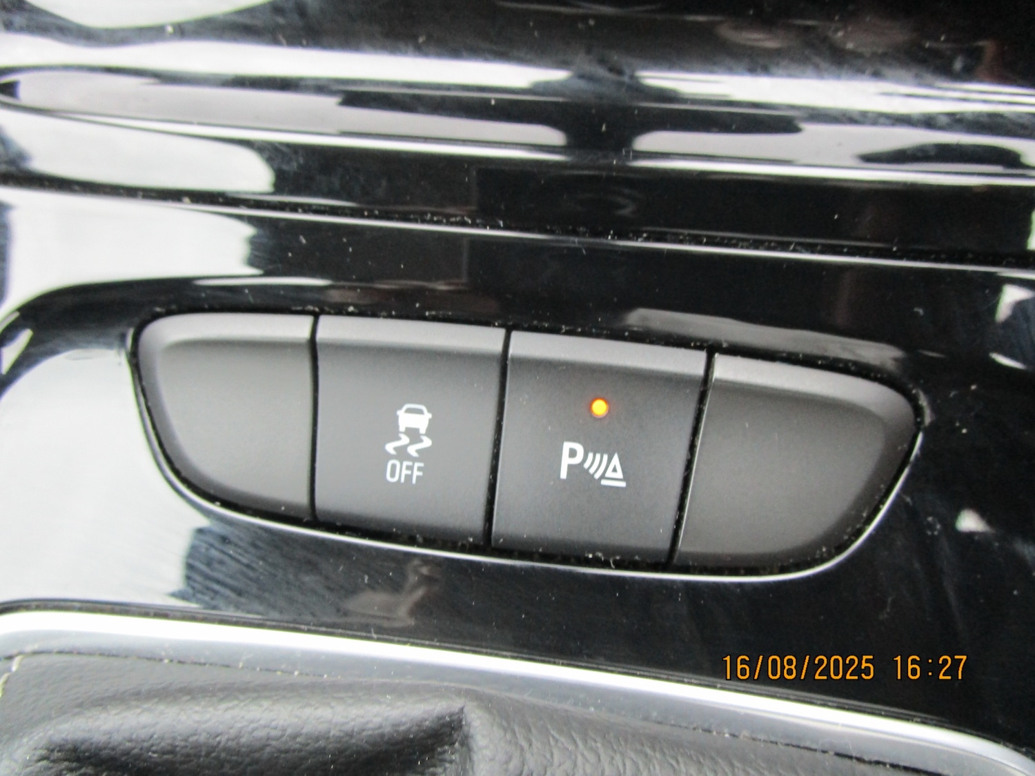 Vehicle 43