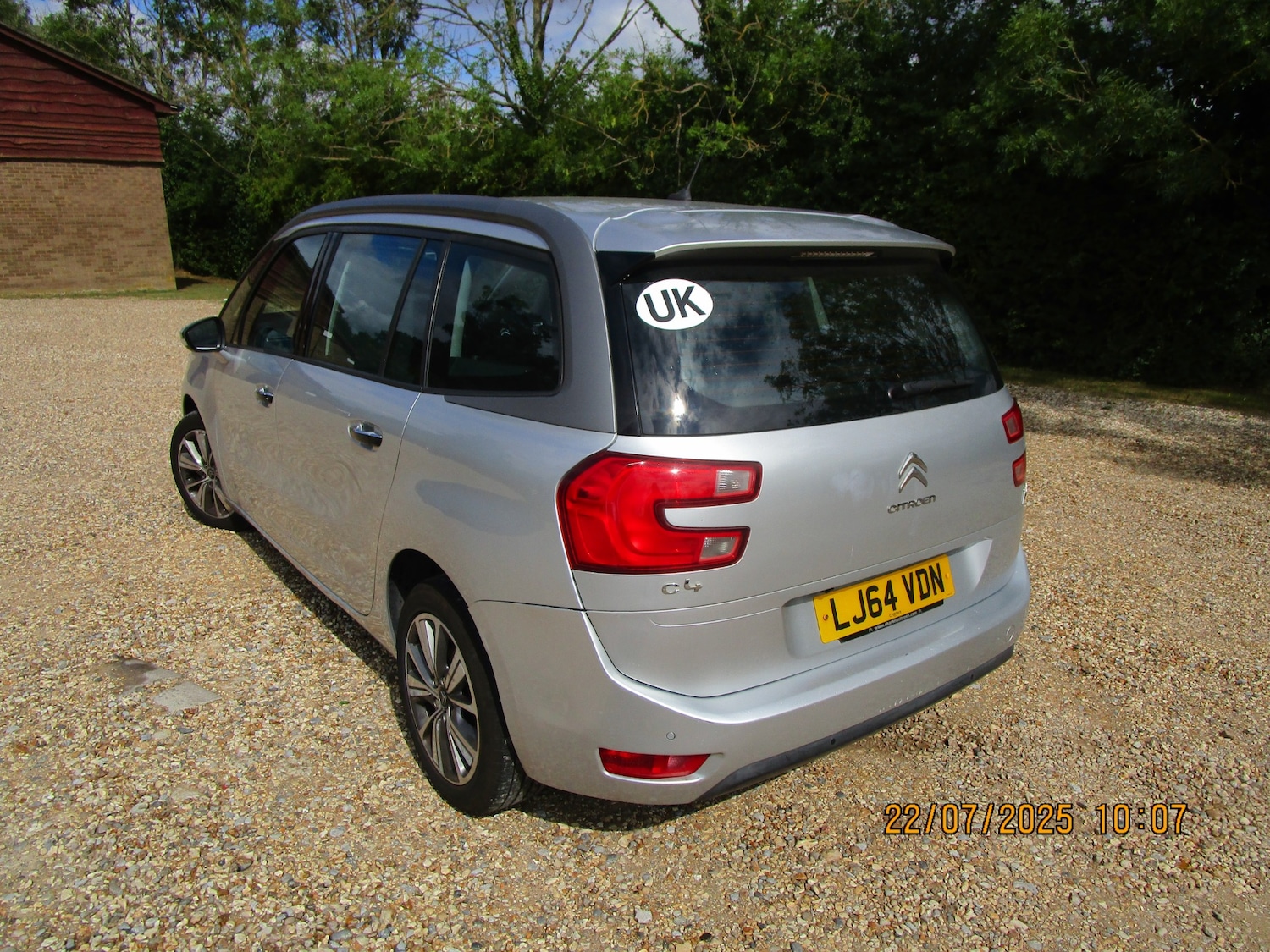Vehicle 28