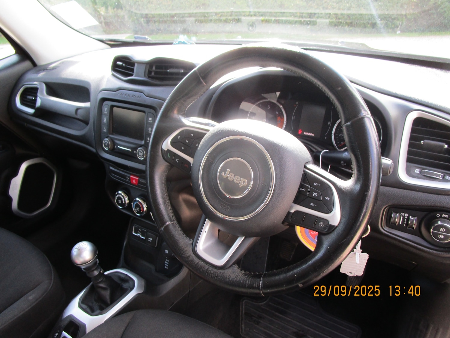 Used Jeep Renegade 2016 for sale - 76101840: Photo 14