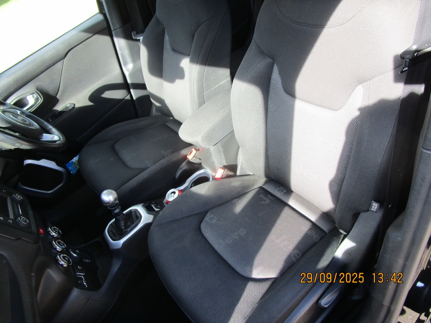 Used Jeep Renegade 2016 for sale - 76101840: Photo 20