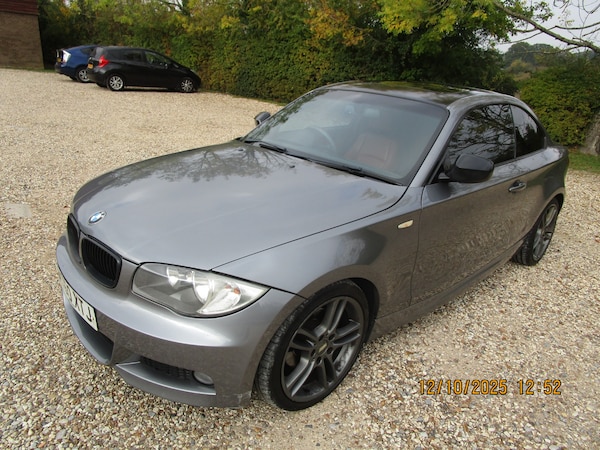Used BMW 1 Series 2011 for sale - 76249472: Photo 2