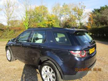 Used Land Rover Discovery Sport 2015 for sale - 72655236: Photo