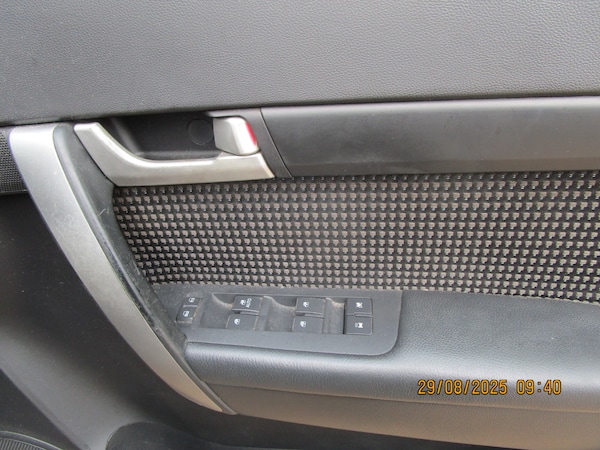 Used Chevrolet Captiva 2011 for sale - 75710709: Photo 19