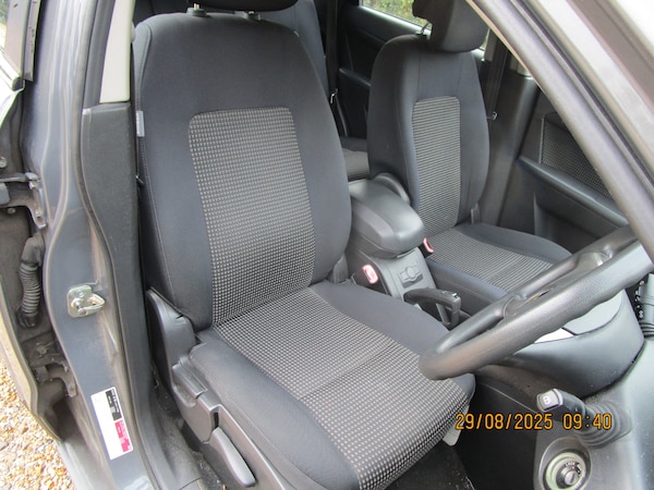 Used Chevrolet Captiva 2011 for sale - 75710709: Photo 3