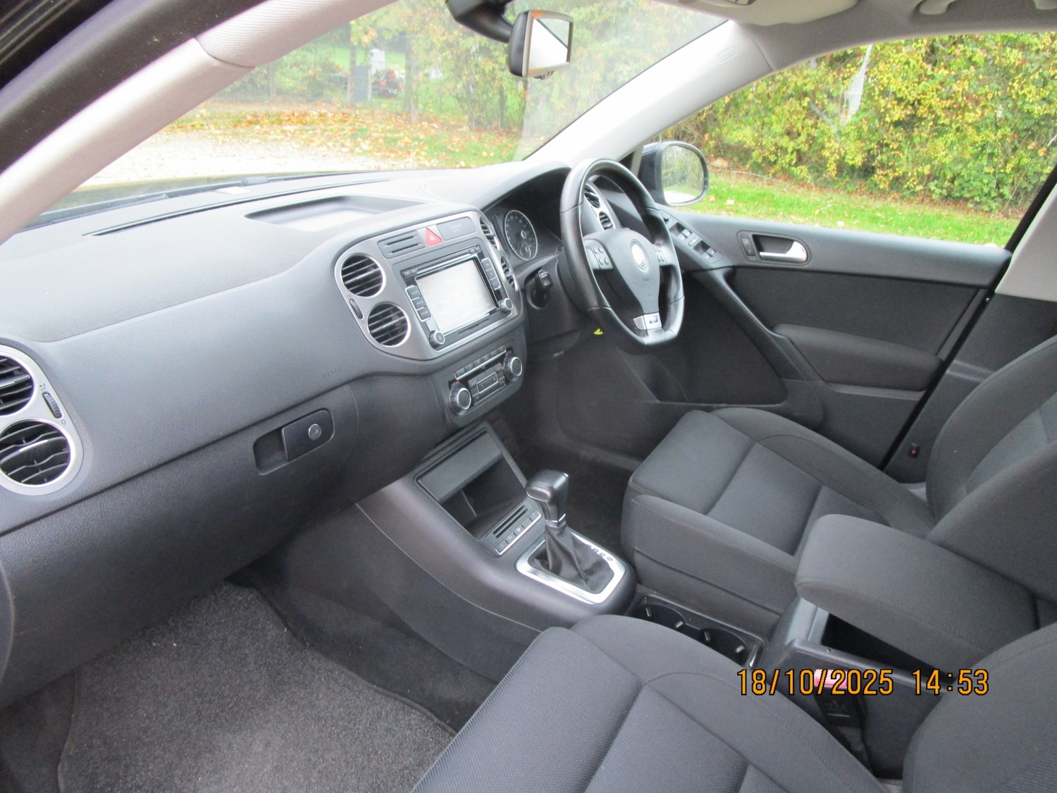 Used Volkswagen Tiguan 2009 for sale - 76309929: Photo 23