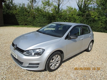 Used Volkswagen Golf 2014 for sale - 75849374: Photo