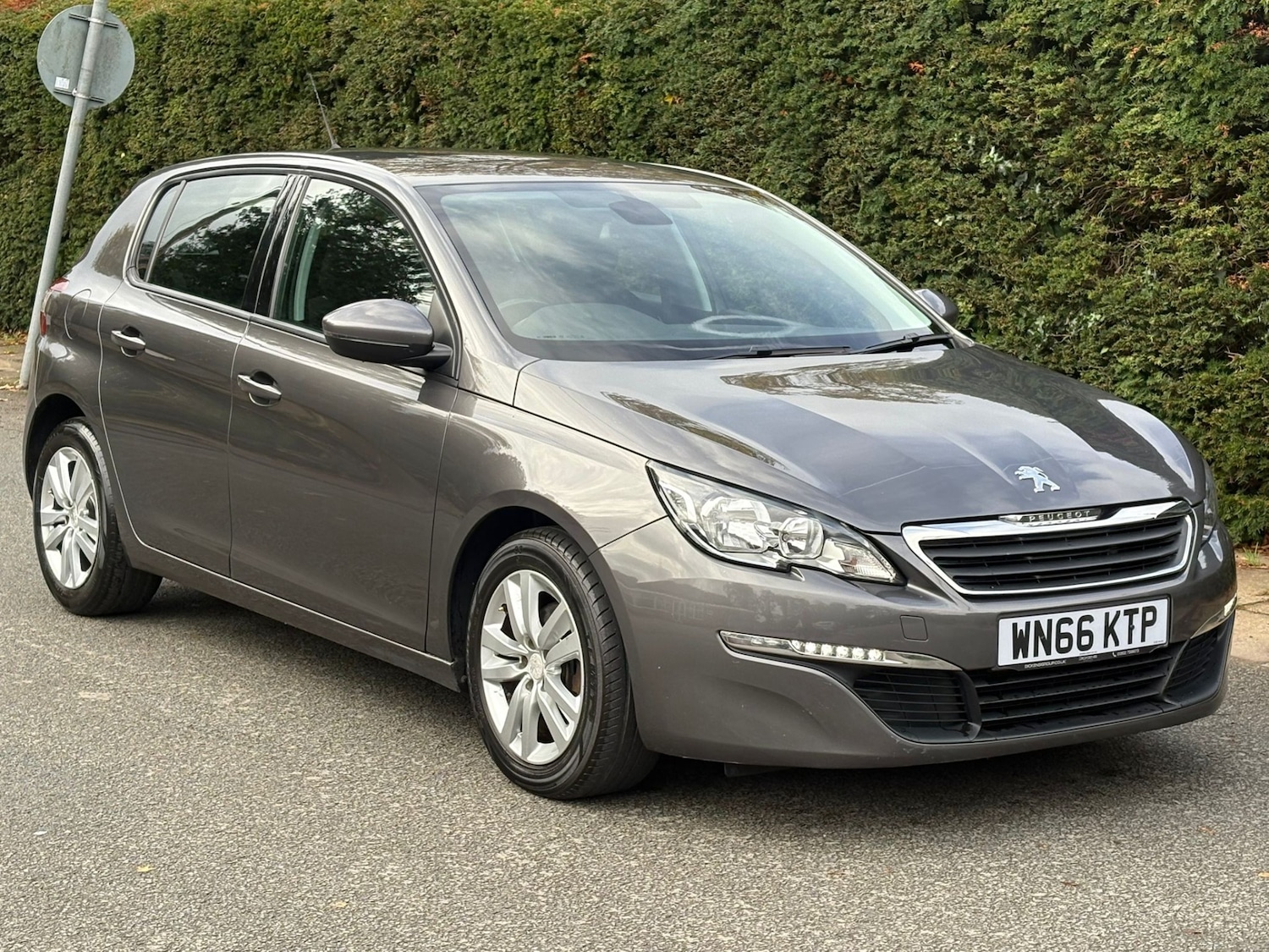 Used Peugeot 308 2016 for sale - 76412320: Photo 1