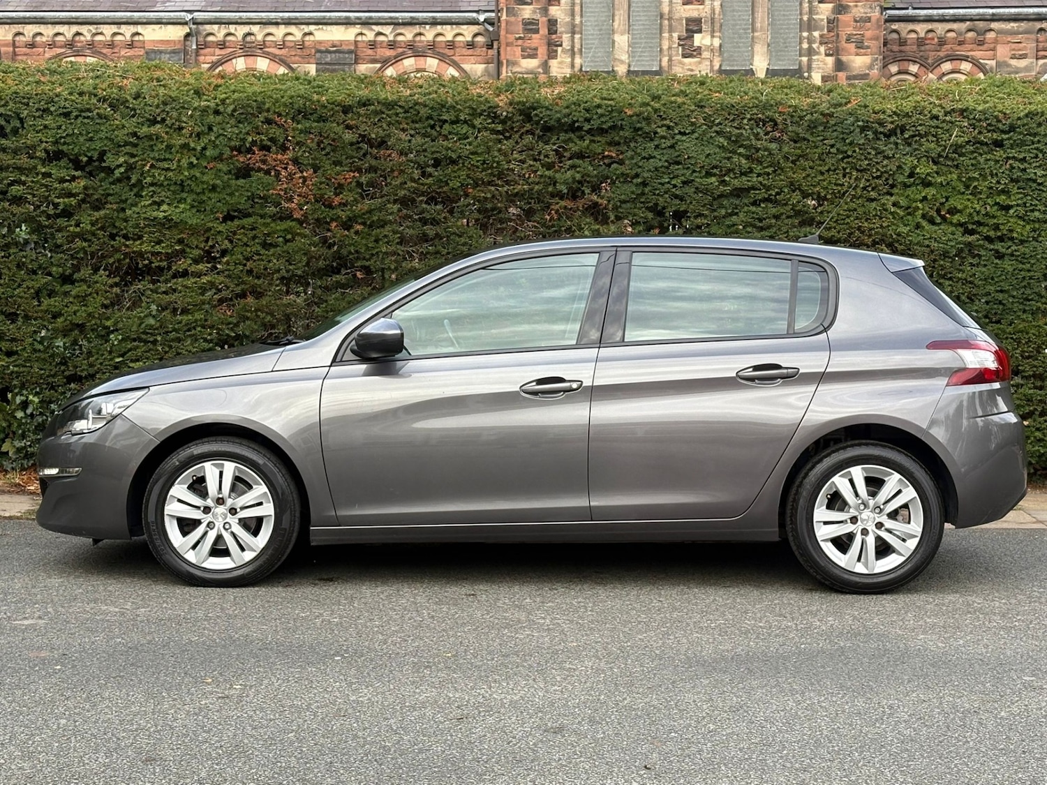 Used Peugeot 308 2016 for sale - 76412320: Photo 6