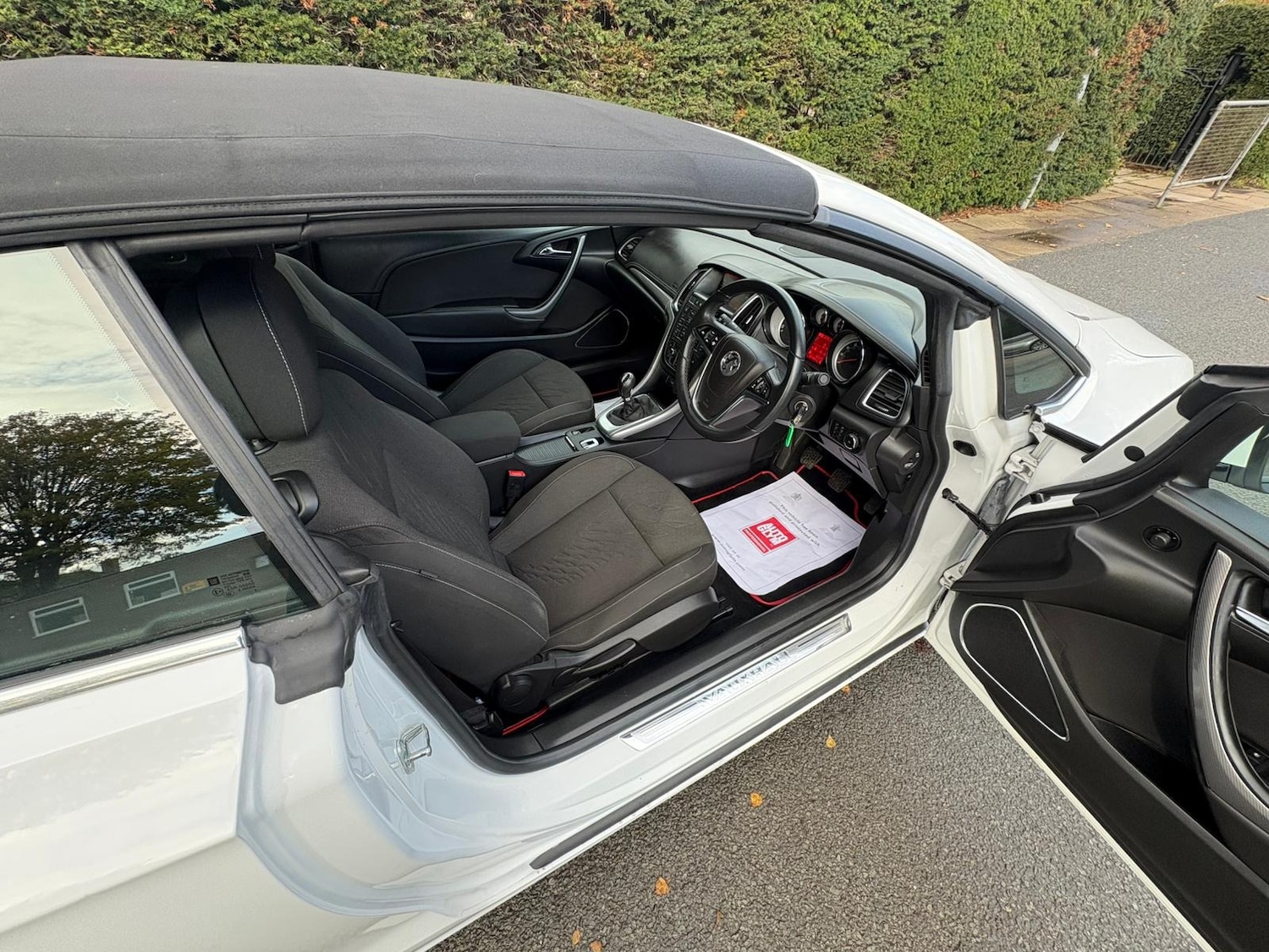 Used Vauxhall Cascada 2016 for sale - 76412286: Photo 10