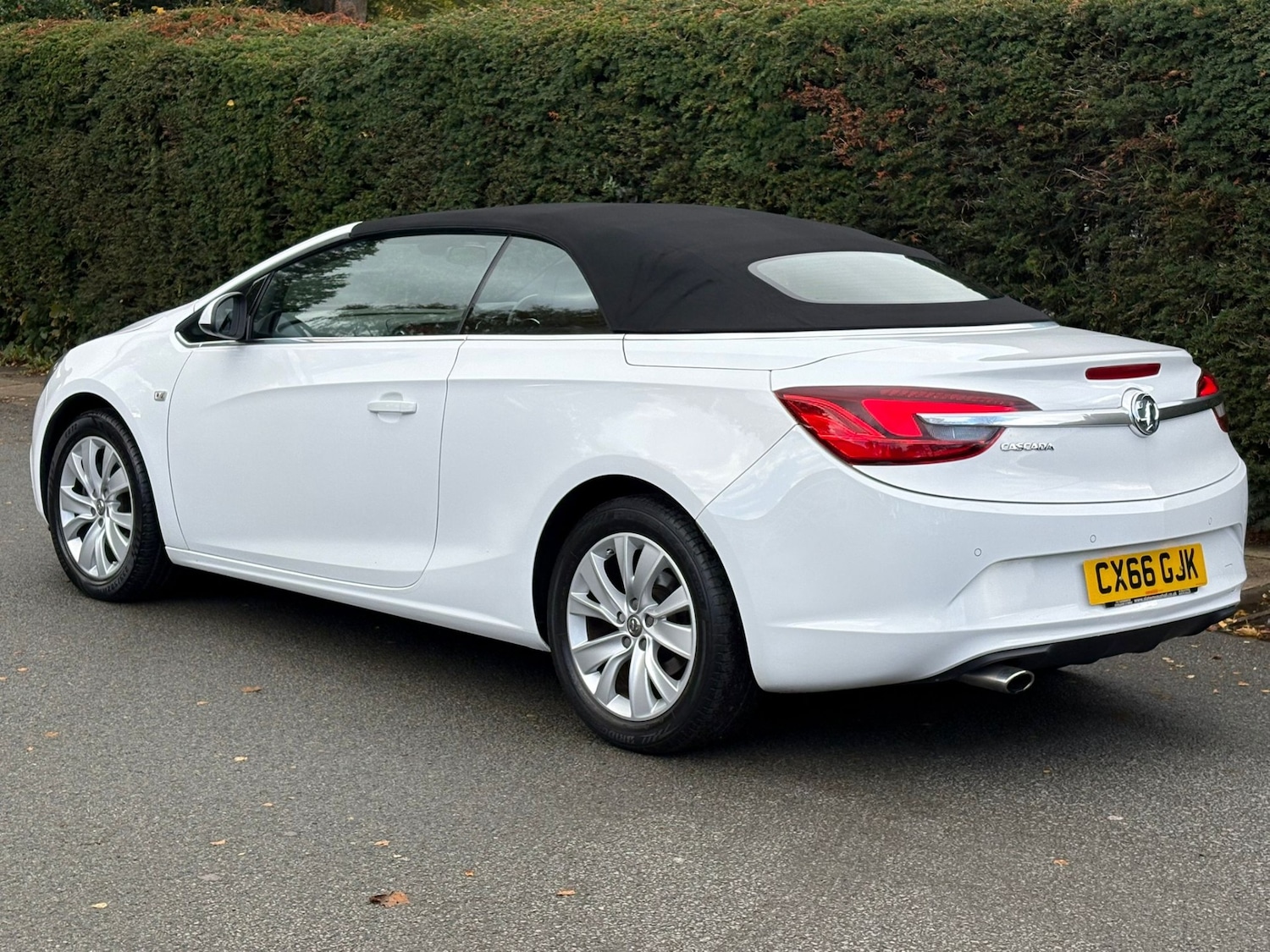 Used Vauxhall Cascada 2016 for sale - 76412286: Photo 5