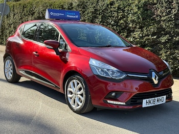 Used Renault Clio 2018 for sale - 77917562: Photo