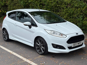 Used Ford Fiesta 2017 for sale - 79536070: Photo