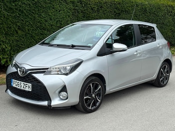 Used Toyota Yaris 2015 for sale - 79228968: Photo