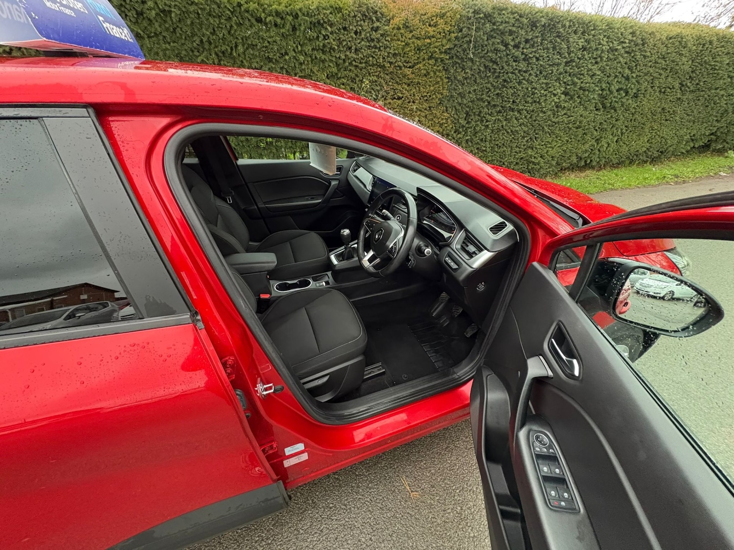 Used Renault Captur 2021 for sale - 77650092: Photo 10