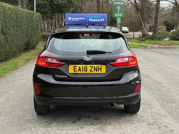 Used Ford Fiesta 2018 for sale - 76946875: Photo