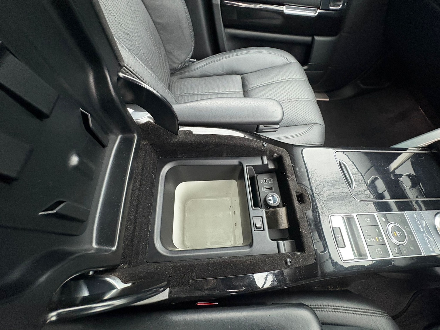 Used Land Rover Range Rover 2013 for sale - 77462068: Photo 10