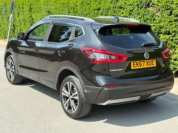 Used Nissan Qashqai 2017 for sale - 79228642: Photo