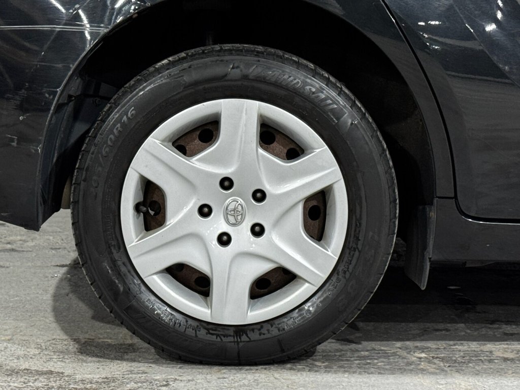 Used Toyota Verso 2010 for sale - 76356570: Photo 27