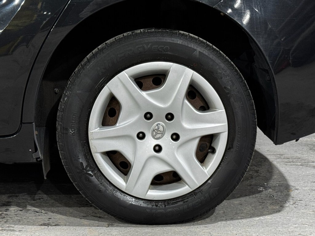 Used Toyota Verso 2010 for sale - 76356570: Photo 28