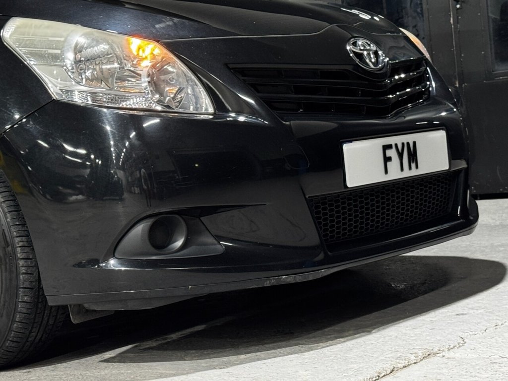 Used Toyota Verso 2010 for sale - 76356570: Photo 31