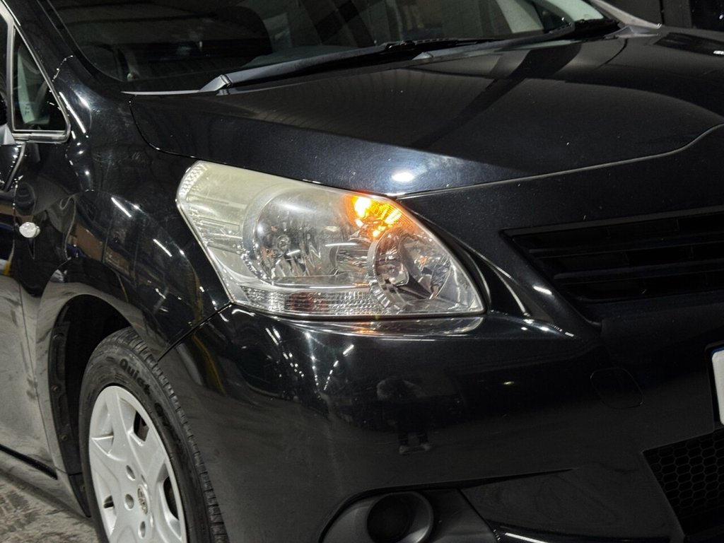 Used Toyota Verso 2010 for sale - 76356570: Photo 32