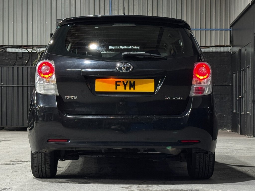 Used Toyota Verso 2010 for sale - 76356570: Photo 36