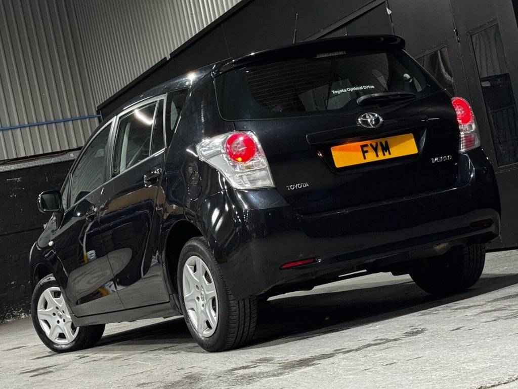 Used Toyota Verso 2010 for sale - 76356570: Photo 44