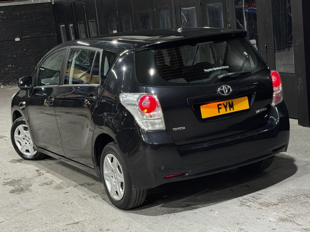 Used Toyota Verso 2010 for sale - 76356570: Photo 47