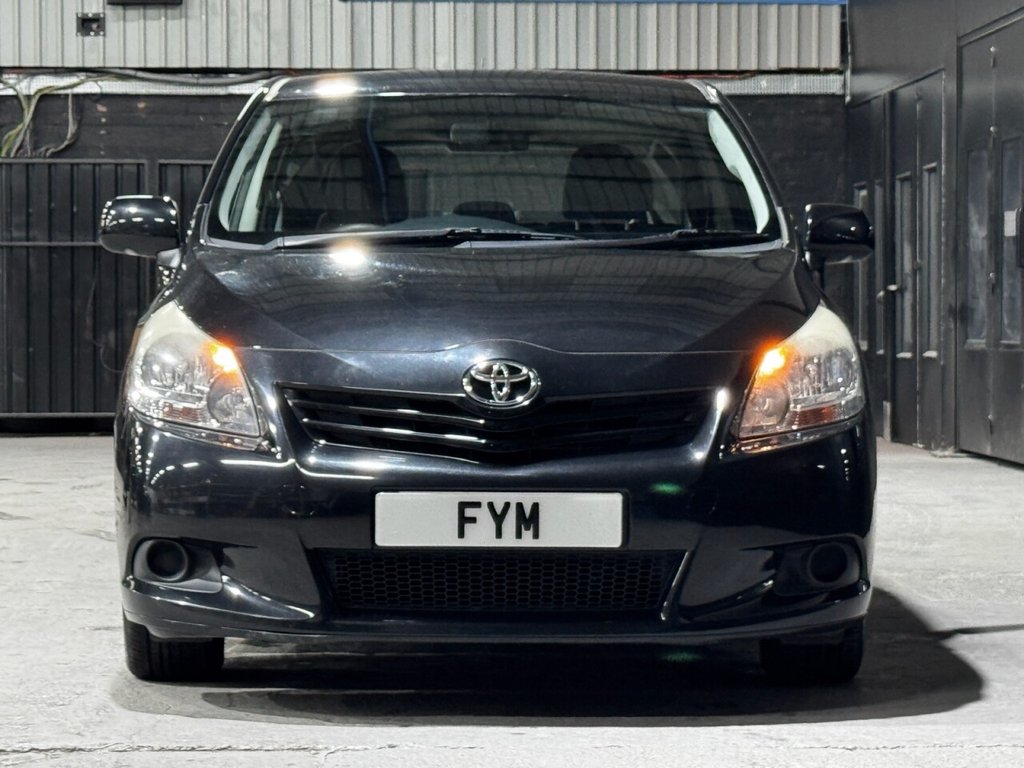 Used Toyota Verso 2010 for sale - 76356570: Photo 7