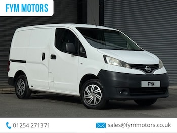 Nissan - NV200